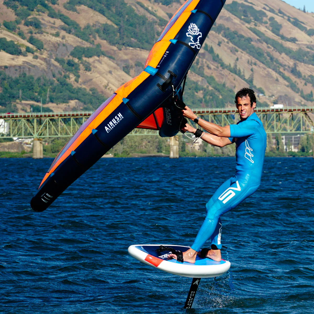 Starboard Take Off - Image 13